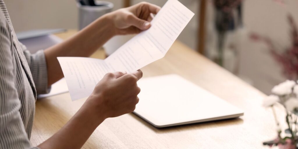 Qu’est-ce que le courrier égrené ?