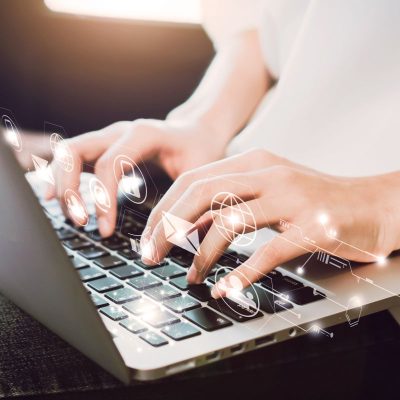 Pourquoi la GED est-elle un outil indispensable au travail à distance de vos collaborateurs ?